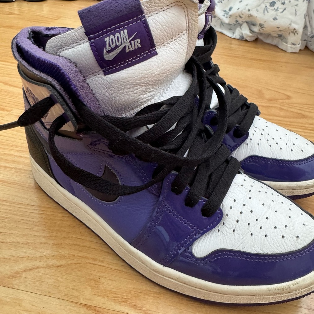 Jordan Women's Sneakers in Purple and White